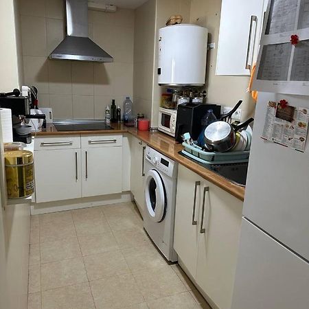Apartment A / A 4Pax Near The Beach マラガ エクステリア 写真