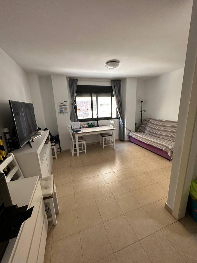 Apartment A / A 4Pax Near The Beach マラガ エクステリア 写真